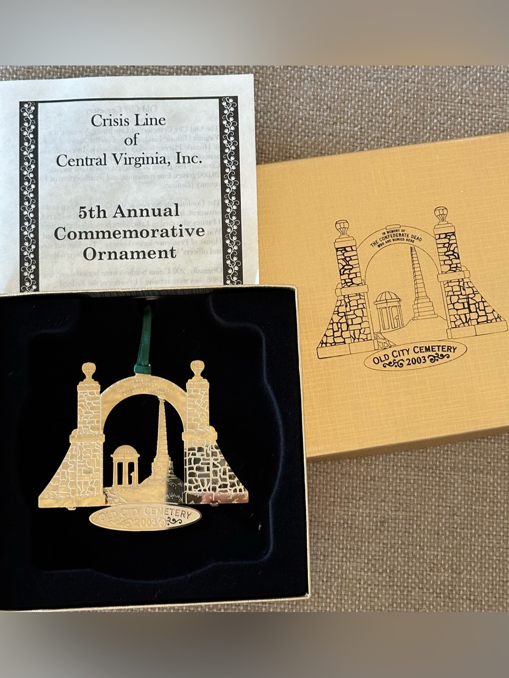 Old City Cemetery Lynchburg VA Landmark Christmas Ornament 2003 - Picture 4 of 5